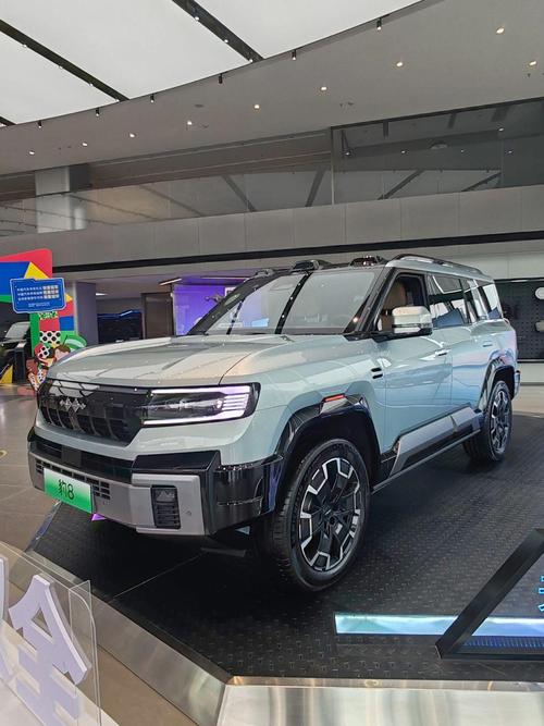 东莞130比亚迪方程豹硬派越野的爆款，英菲尼迪35周年与你共成长